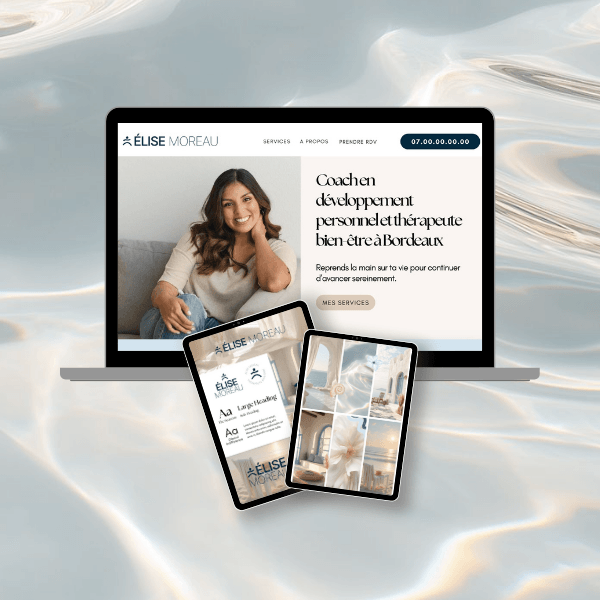 Présentation tablette et ordinateur portable d'une identité visuelle et un site WordPress pour une thérapeute bien-être.