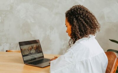 WordPress vs Canva Website : quelle différence pour ton business ?